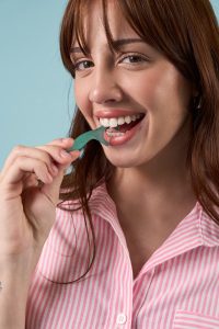 Limpieza bucal con herramientas de GlamAline
